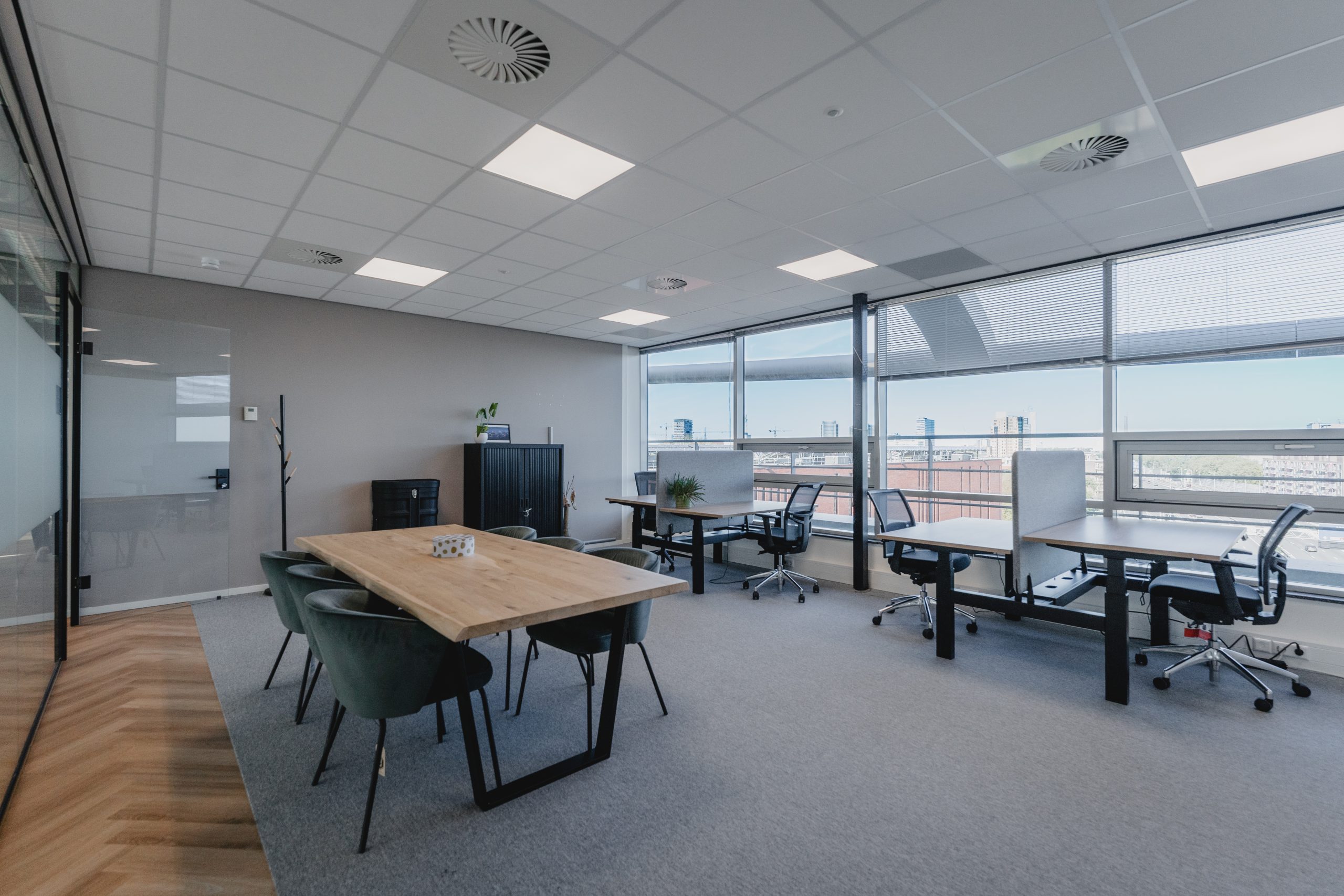 Bos en Lommerplein 28