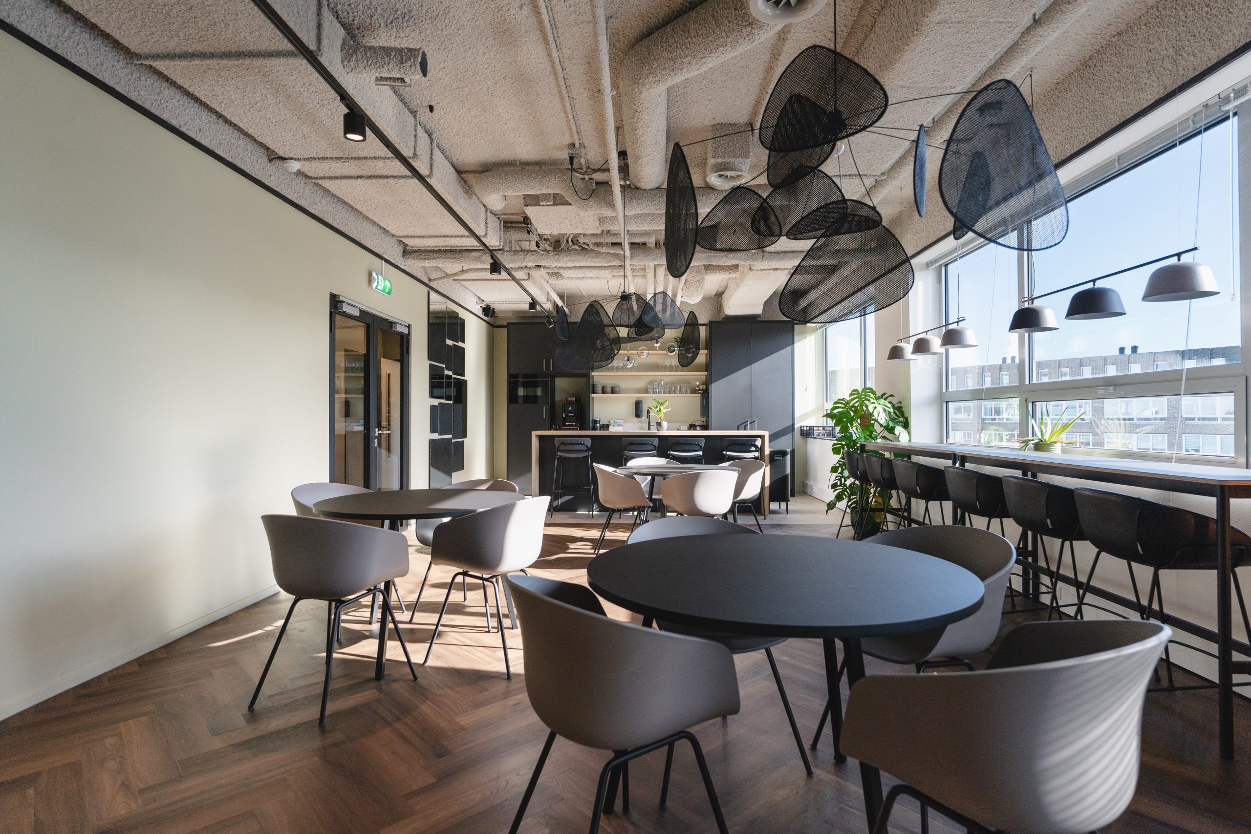 Bos en Lommerplein 34