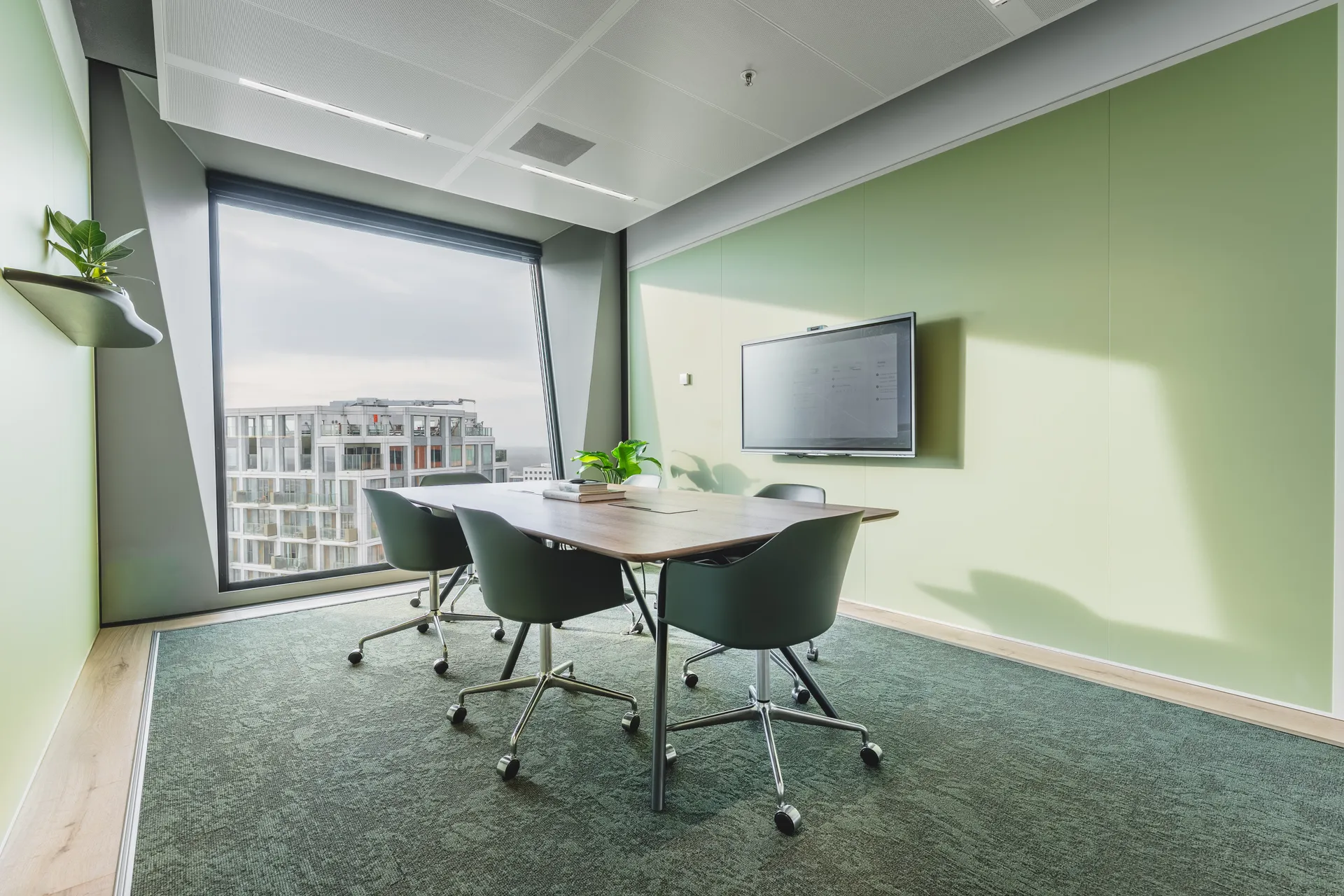 Vergaderruimte bij Co-Office met verzorgde inrichting